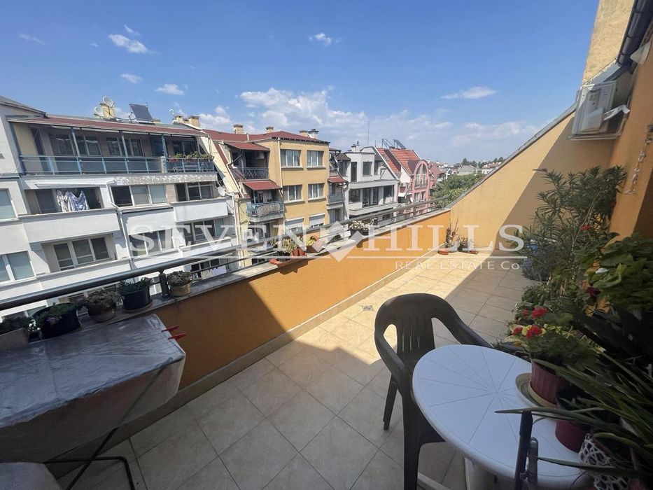 Продава се Двустаен апартамент в Пловдив, Кючук Париж - 77 кв.м за 1129 €/кв.м - Снимка #3