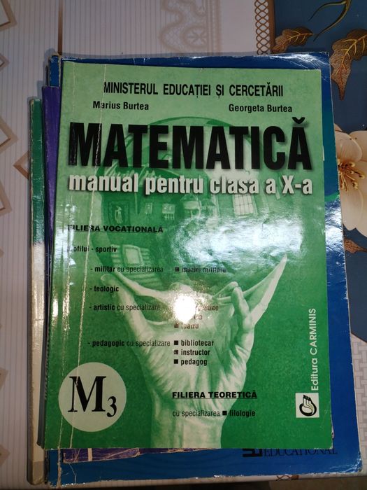 Cărți și manuale școlare