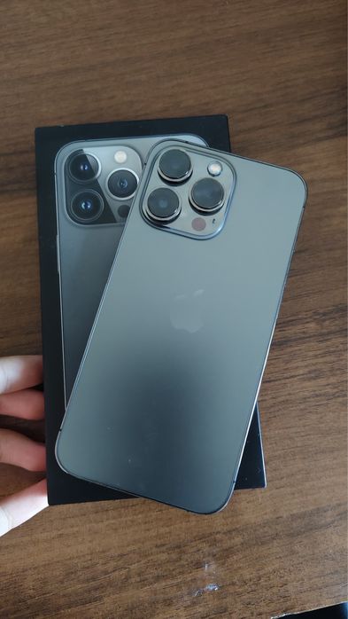 Продоется Iphone 13 pro