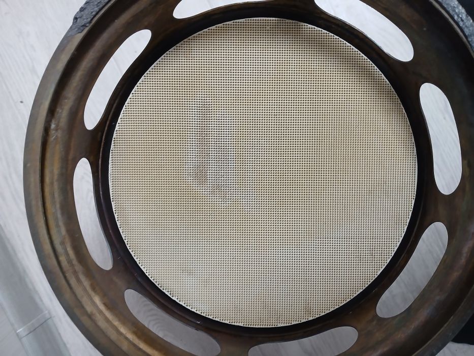 Продам катализатор на даф 106