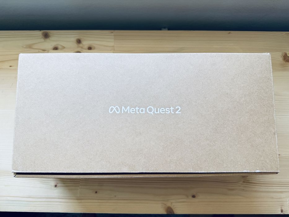 Oculus Quest 2, 128 GB, strap pentru ochelari + cablu conectare PC