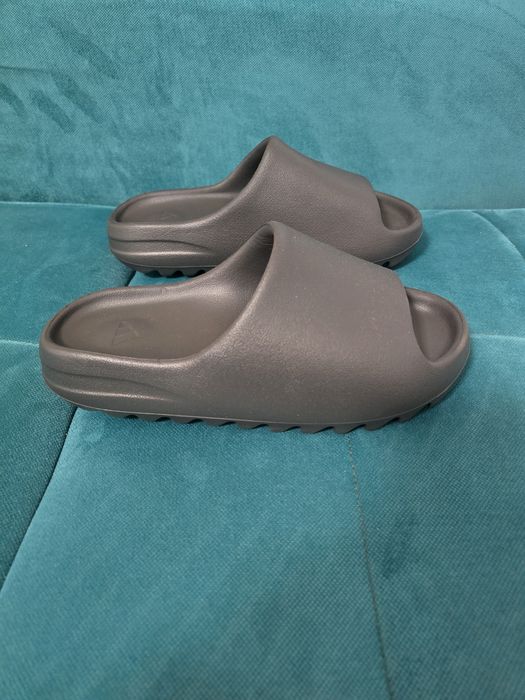 Yeezy Slide Onyx