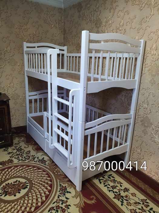 Двухэтажная кровати.