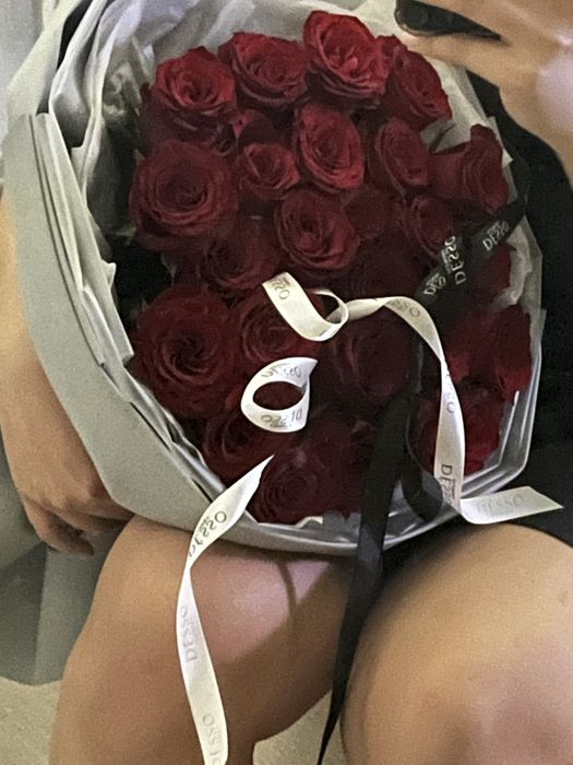 Цветы от Desso новые красные розы доставка бесплатно если вы из ТДК