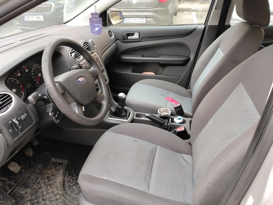 Vând Ford focus 2006