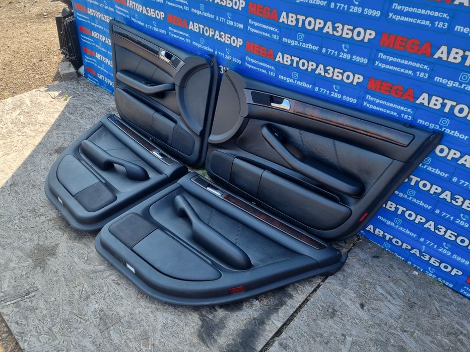 Дверные карты Audi A6C5.