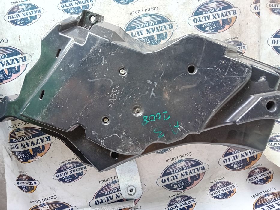 subwoofer spate original  audi a3 2008