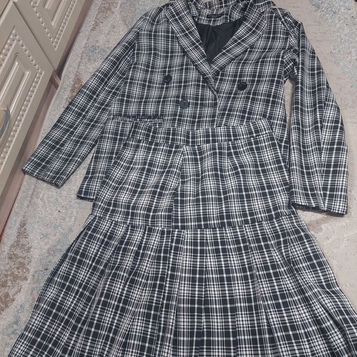 Продам женские вещи