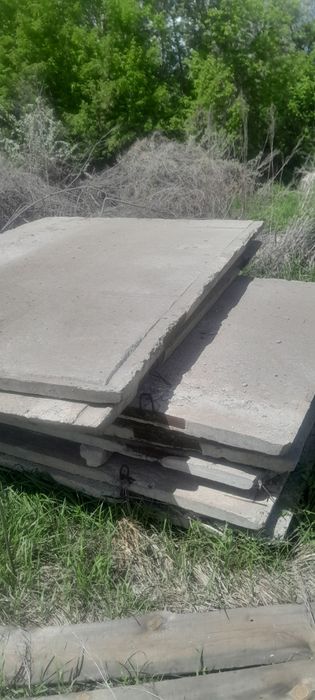 Продам плиты для ограждения