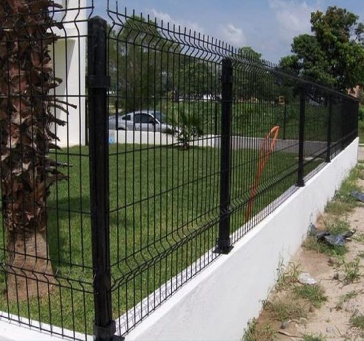 Vând garduri din plasa burdurata