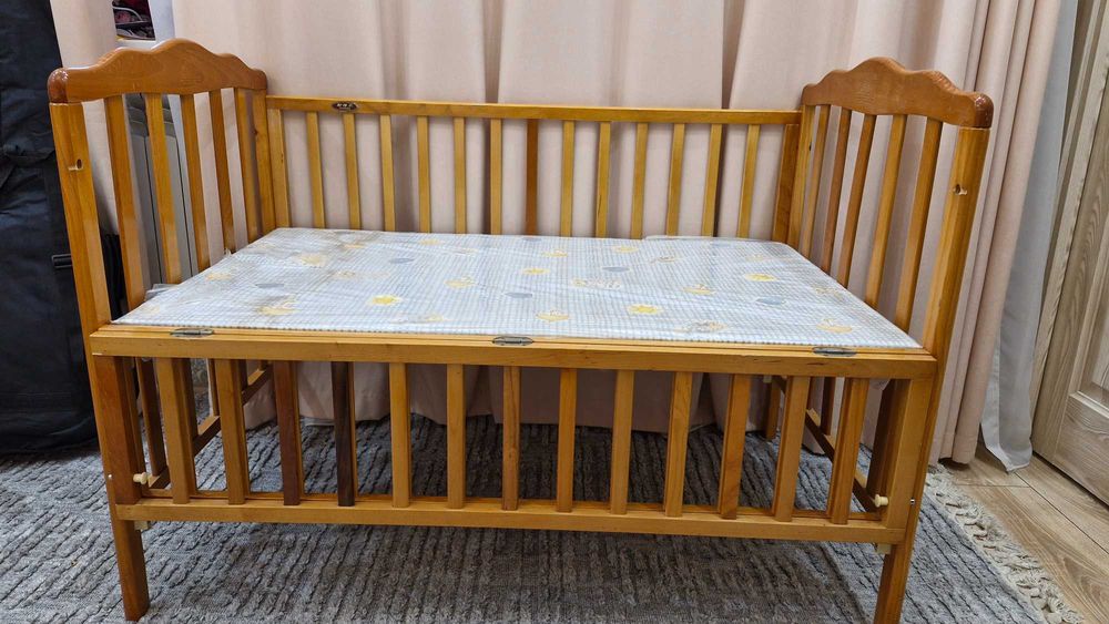 Кроватка деревянная детская MamaLove
