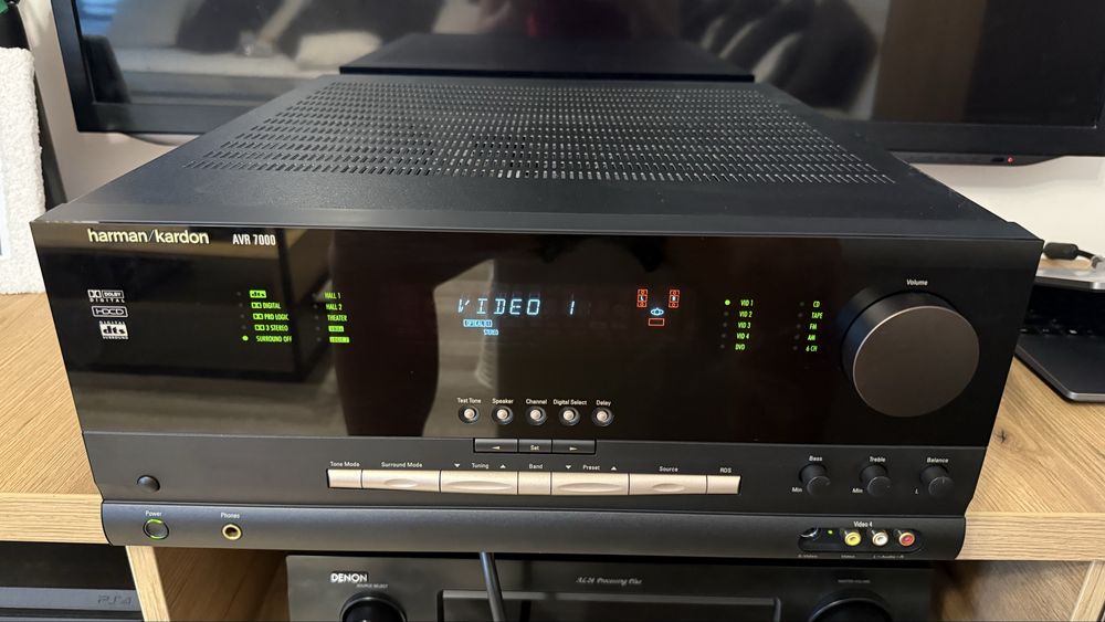 23 KG Amplificator/Receiver Harman Kardon AVR 7000