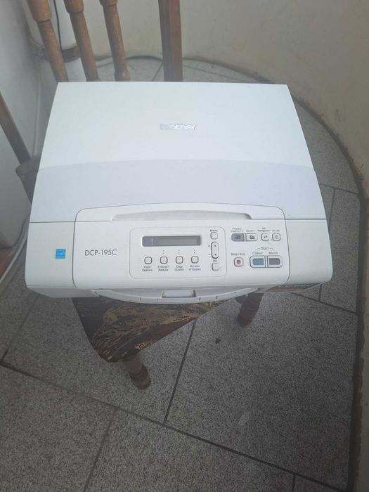 Продавам  мастиленоструен 3 в 1  Brother