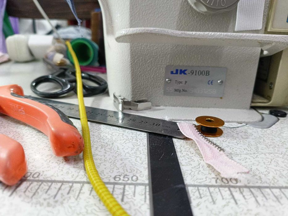 Швейная машина прямострочная