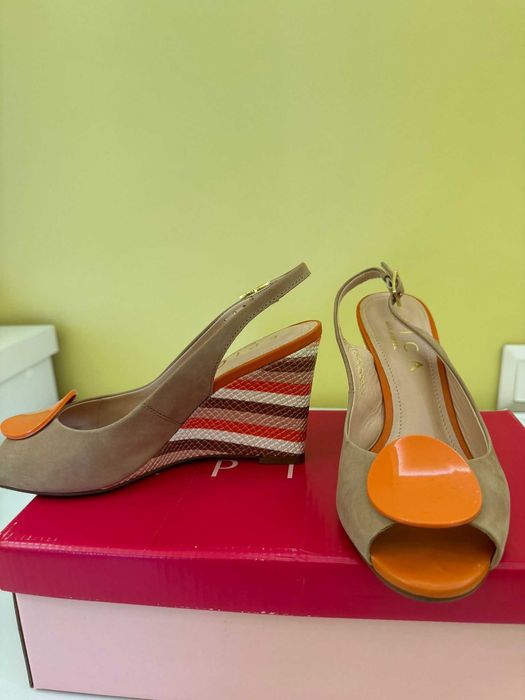 Sandale Epica cu talpa ortopedica, numarul 36, piele intoarsa