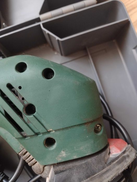 Виброшлайф Bosch PDA 240 E