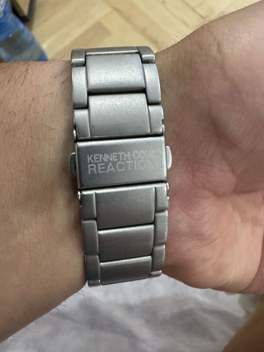 Часовник Calvin Klain