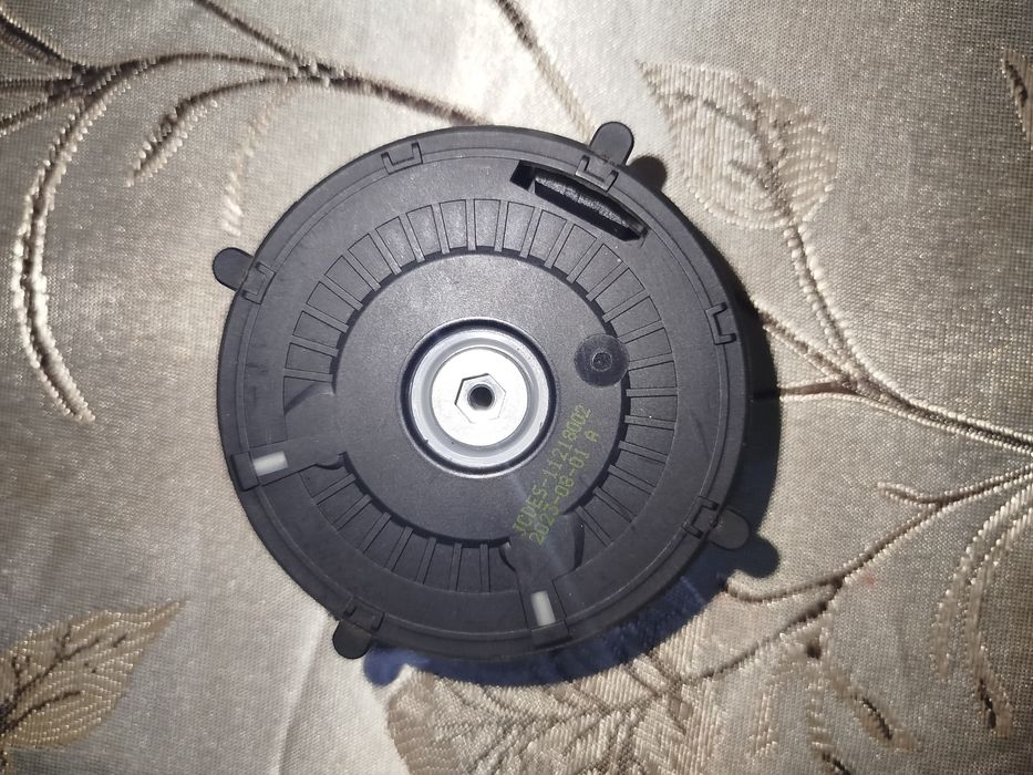 Jetaur x70 chap bakavoy zapchastlari bor