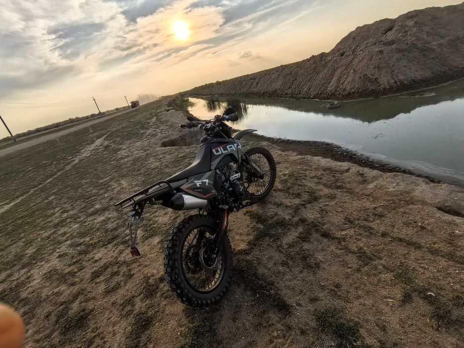 Продам мотоцикл улар F7PRO