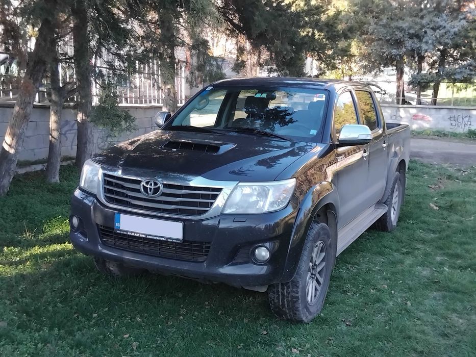 TOYOTA HAILUX Пикап, Джип, Тойота Хайлукс, 3,0 автоматик, навигация !