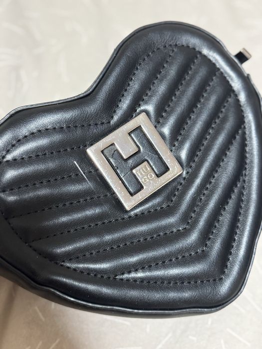 Дамска чанта - hugo