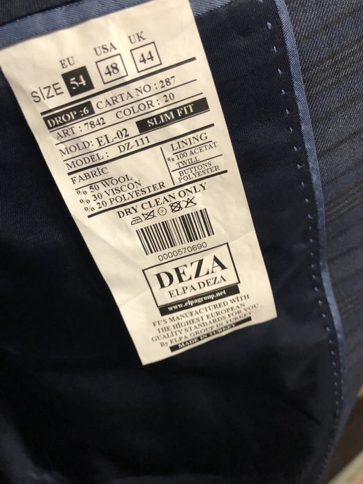 Продам мужские костюмы