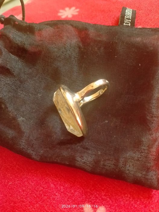 Inele și cercei de damă