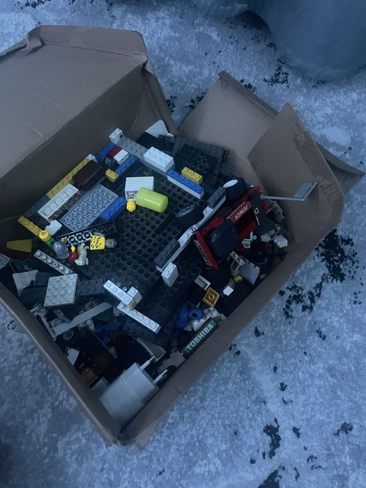 lego cu sectie de politie si submarin