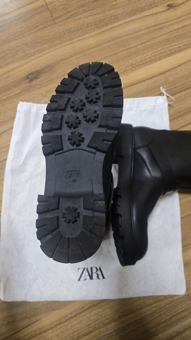 Продаю сапоги Zara унисекс