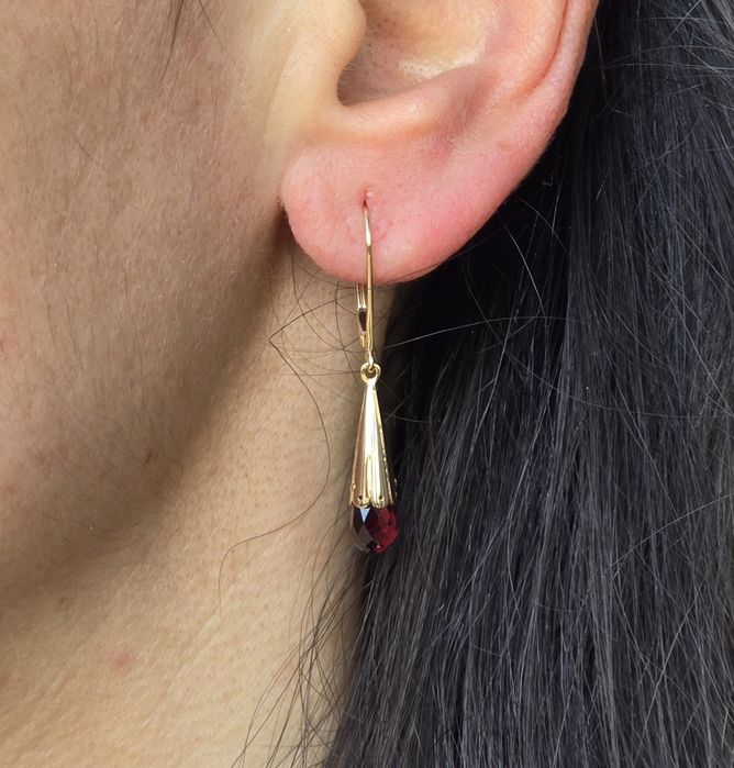 Cercei din aur galben masiv 14k cu granate de Boemia