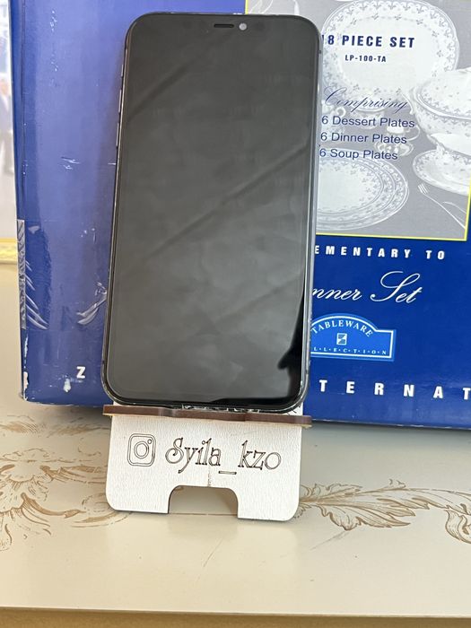 iPhone 11 64 ГБ в хорошем