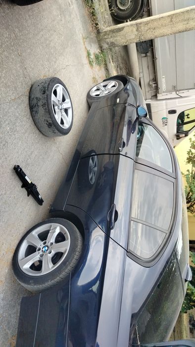 Vând BMW e90 NFL