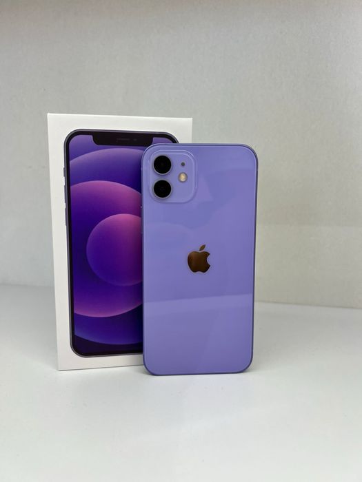 Продам Айфон 12