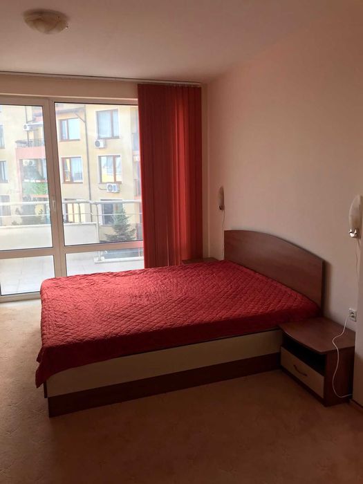 Дава се под наем Двустаен апартамент в Свети Влас - 50 кв.м за 204 € - Снимка #2