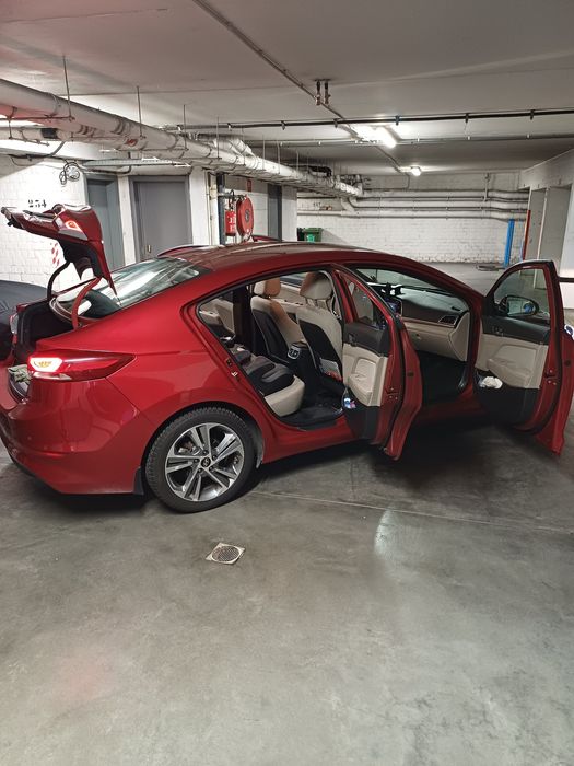 Hyundai Elantra 2016, 138.000 km, 1.6 benzina