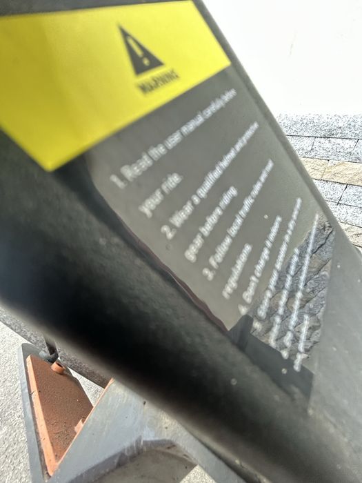 Kukirin G4 2025 cu casca