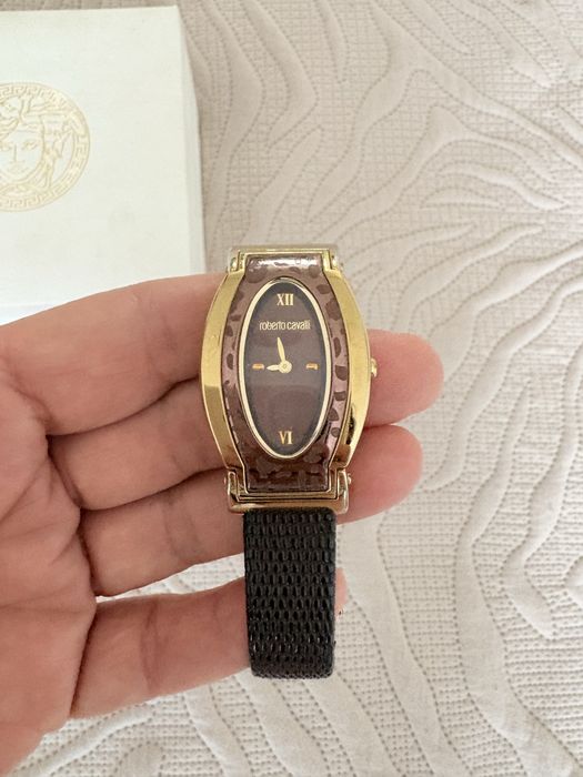 Продам оригинальные часы женские