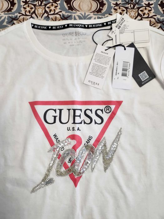 Tricou dama GUESS