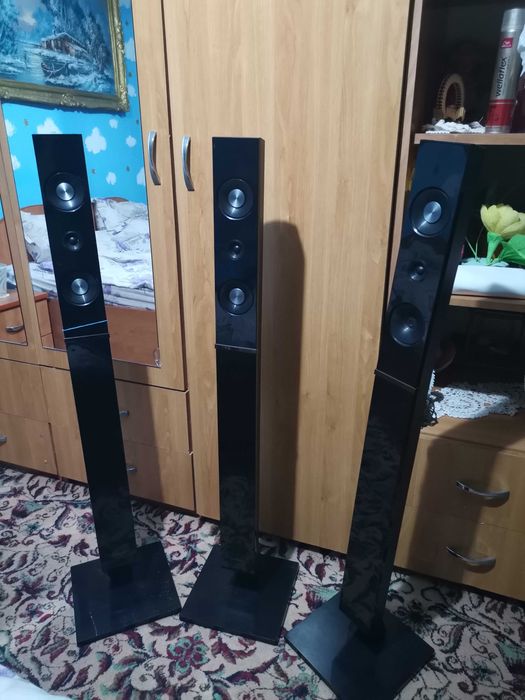 Vând boxe pentru sistem audio