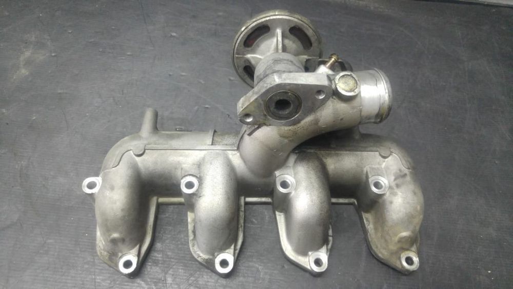 galerie admisie cu egr ford focus 1  1.8 tdci f9da