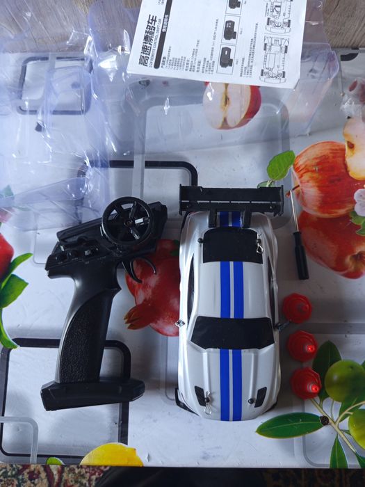 Masofadan boshqariladigan mashina