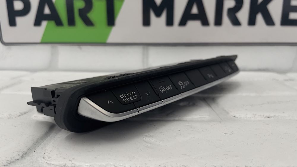 Контролен панел AUDI A4 A5 Q5 8W0925301