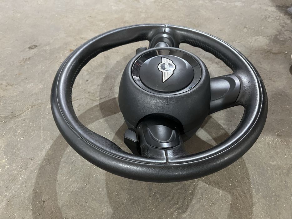 Волан мини кънтриман 2014 ( volan mini countryman 2014g )