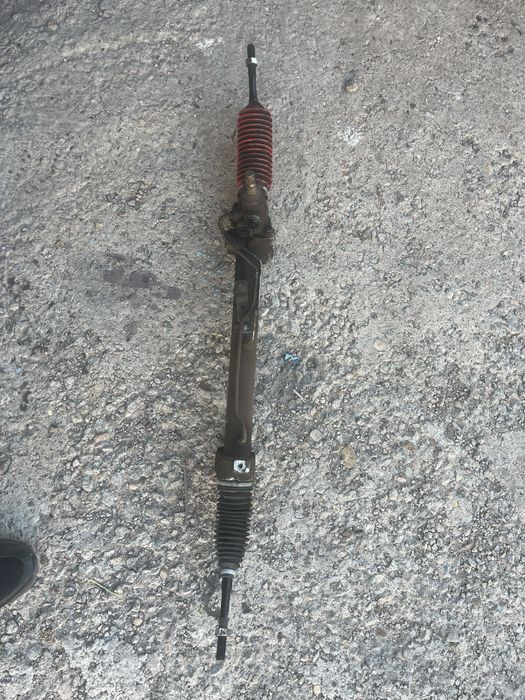 Продам рулевую рейку
