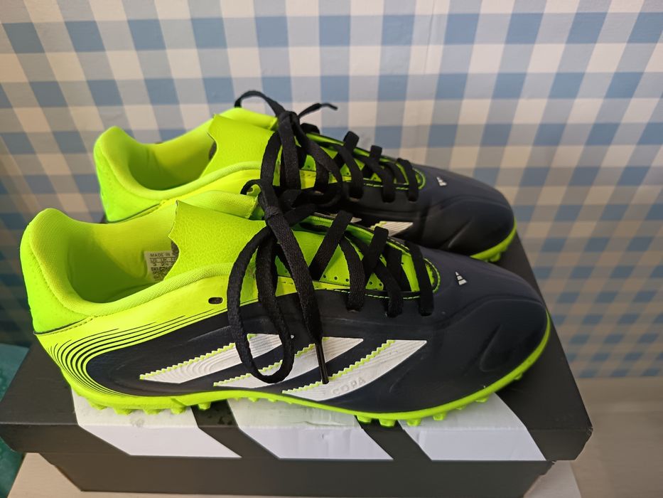 Детски футболни обувки "Adidas Copa Pure III Club TF"