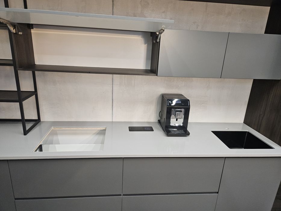 Новый кухонный гарнитур