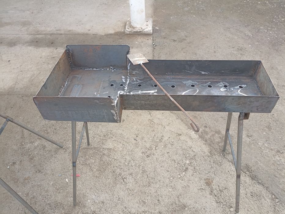 Мангалдар бар аяқтары жыйналмалы