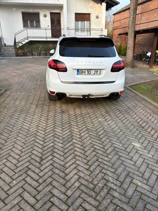 Porsche  Cayenne  2014