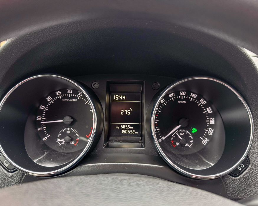 SKODA YETI 2,0 TDI 4x4 . 150 000 km . RAR+ITP  Garantie 12 luni  Buy-Back  Test drive .