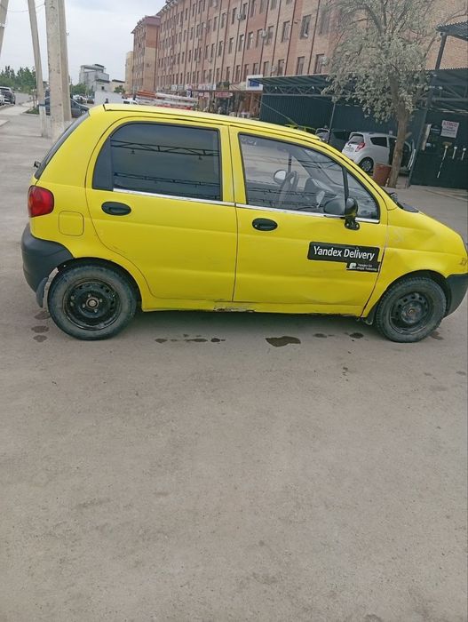 Matiz sotiladi 2400$